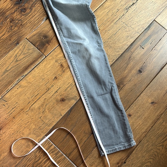 Hudson Jeans - Picture 9 of 11